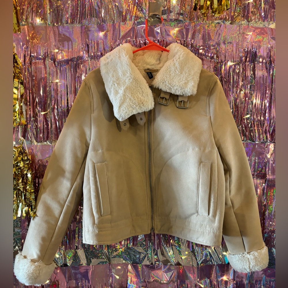 Faux Fur Buckle Jacket - Picture 3 of 11